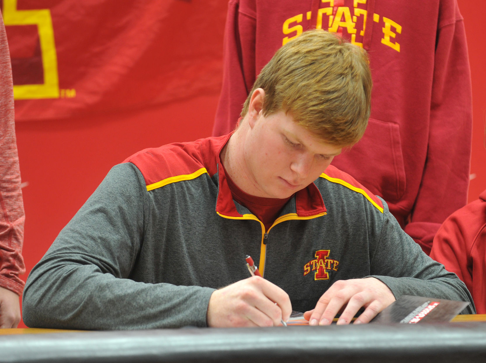 121620-qc-spt-signing day-084